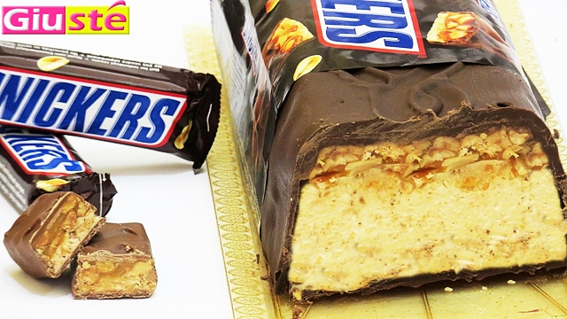 Snickers géant : la recette (presque) originale - Mes Délicieuses Créations